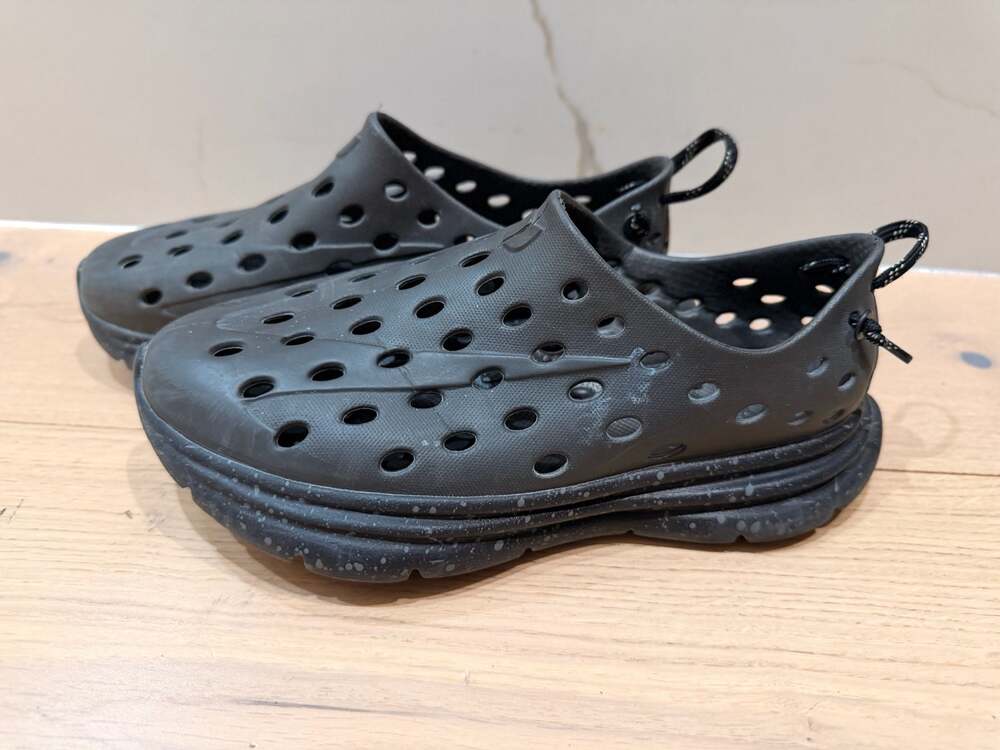 Kane Footwear Revive Active Recovery Shoe Charcoal Black Speckle